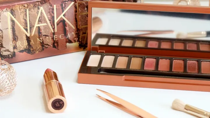 Urban Decay Naked Heat Palette