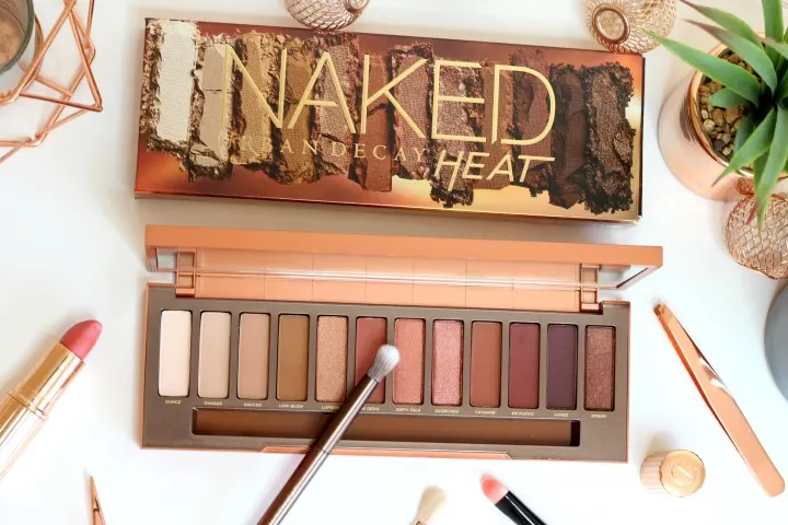 Urban Decay Naked Heat Palette